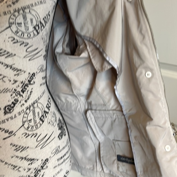 Mabrun waterproof jacket - Picture 11 of 16